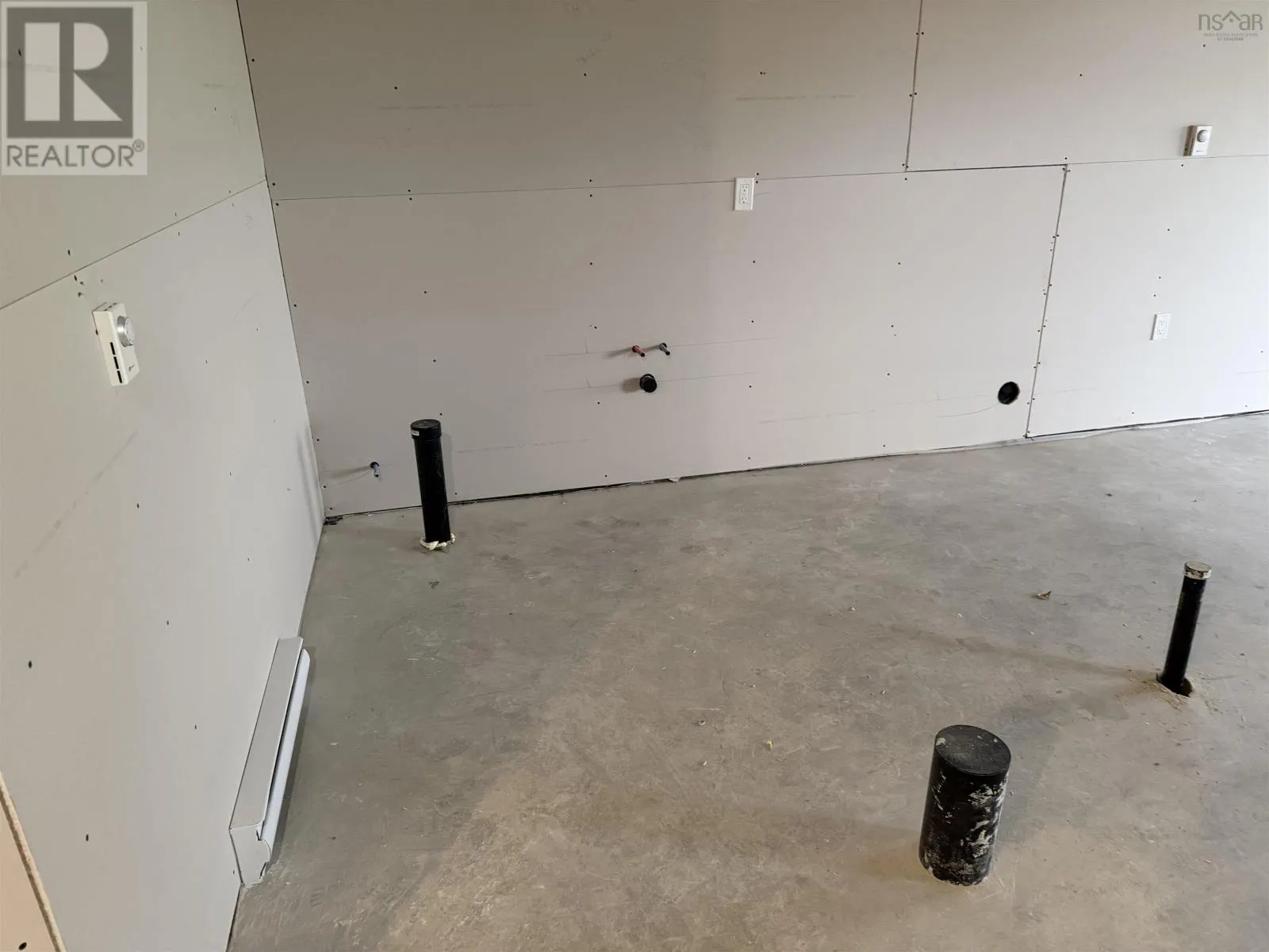 107 Alabaster Way