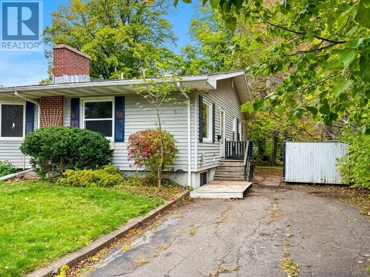 5 Jubilee Drive