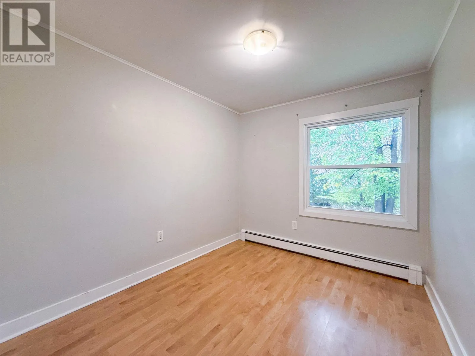 5 Jubilee Drive