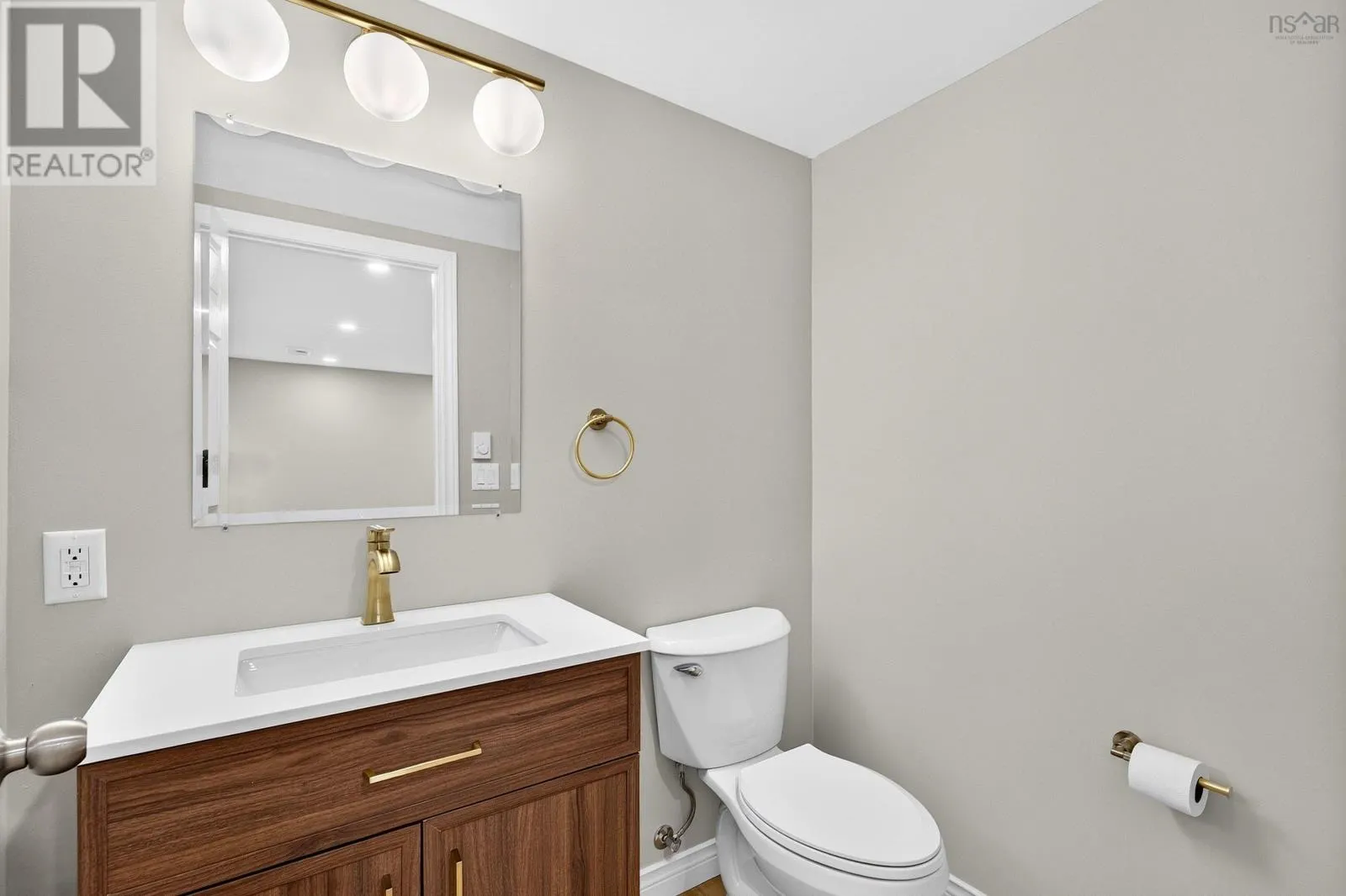 61 Merrimac Drive,