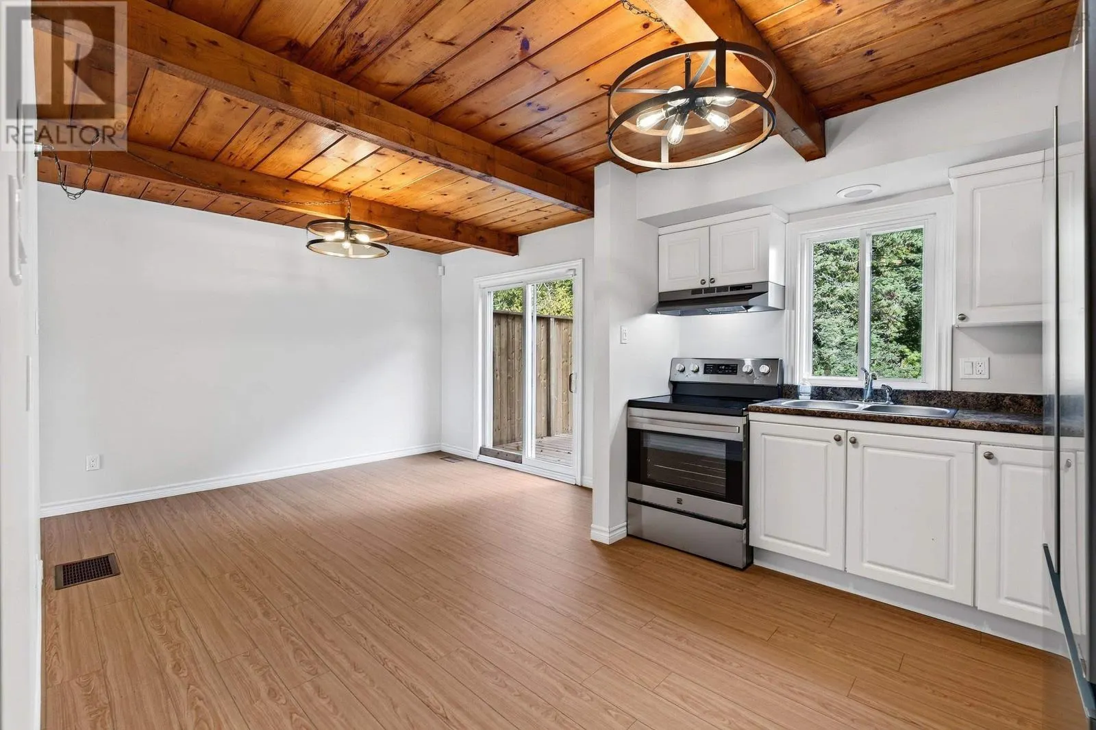 61 Merrimac Drive,