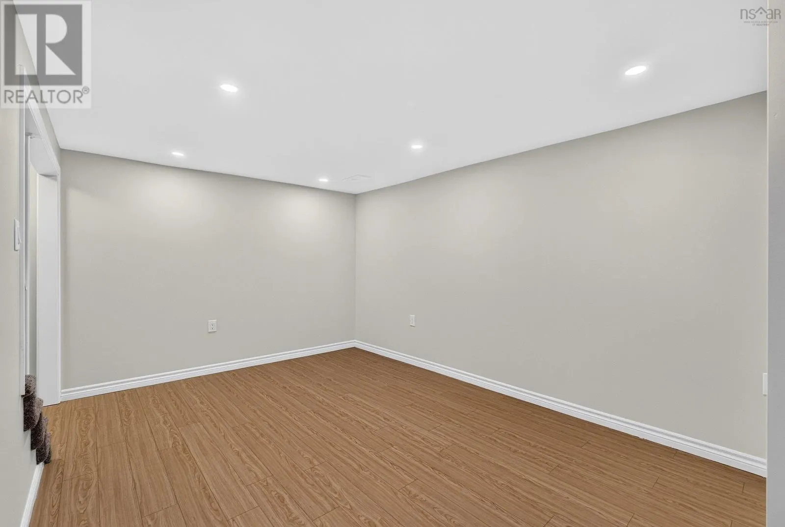 61 Merrimac Drive,