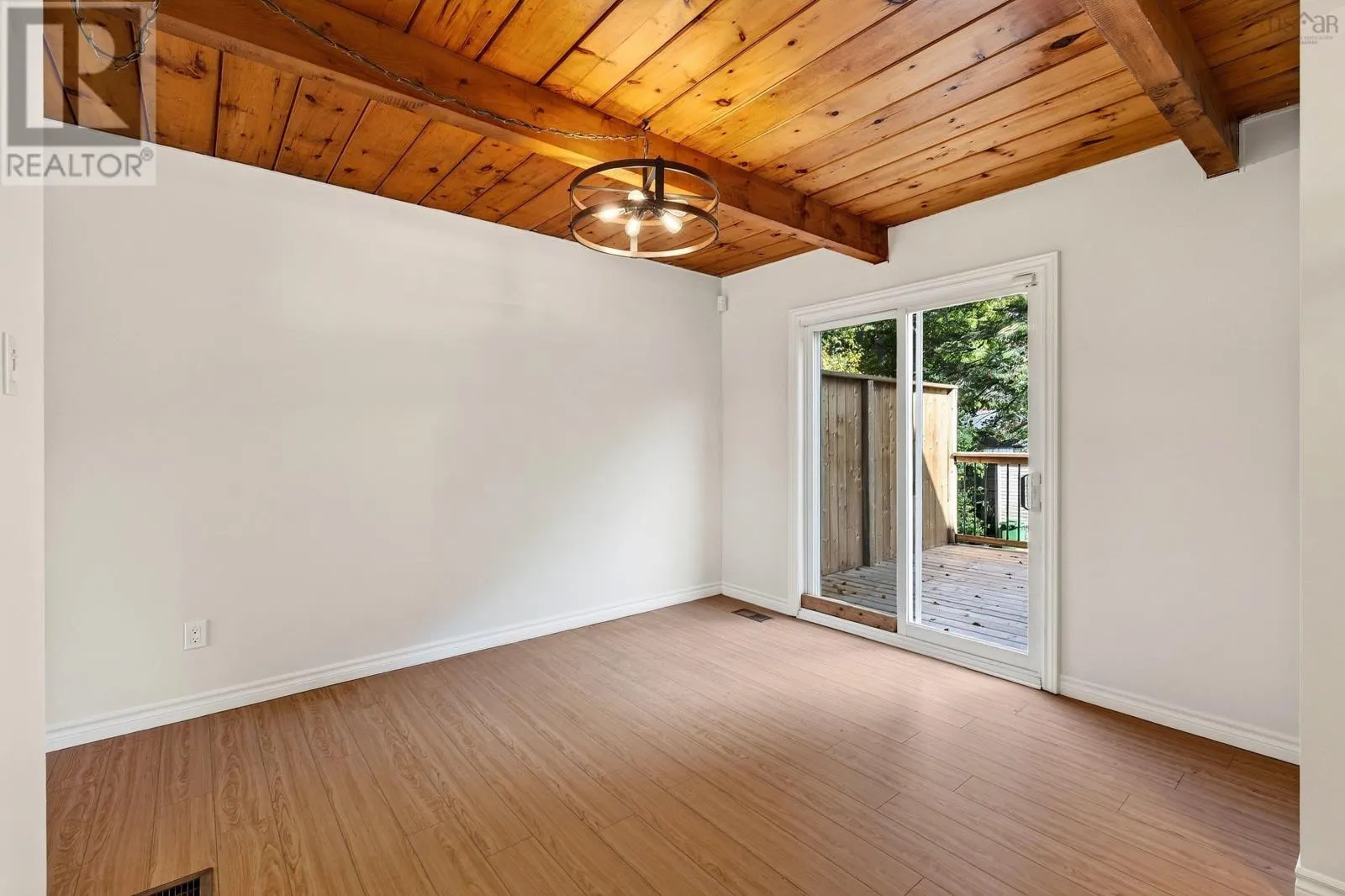 61 Merrimac Drive,