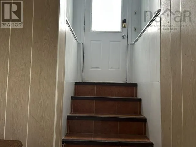 203 Hiram Street