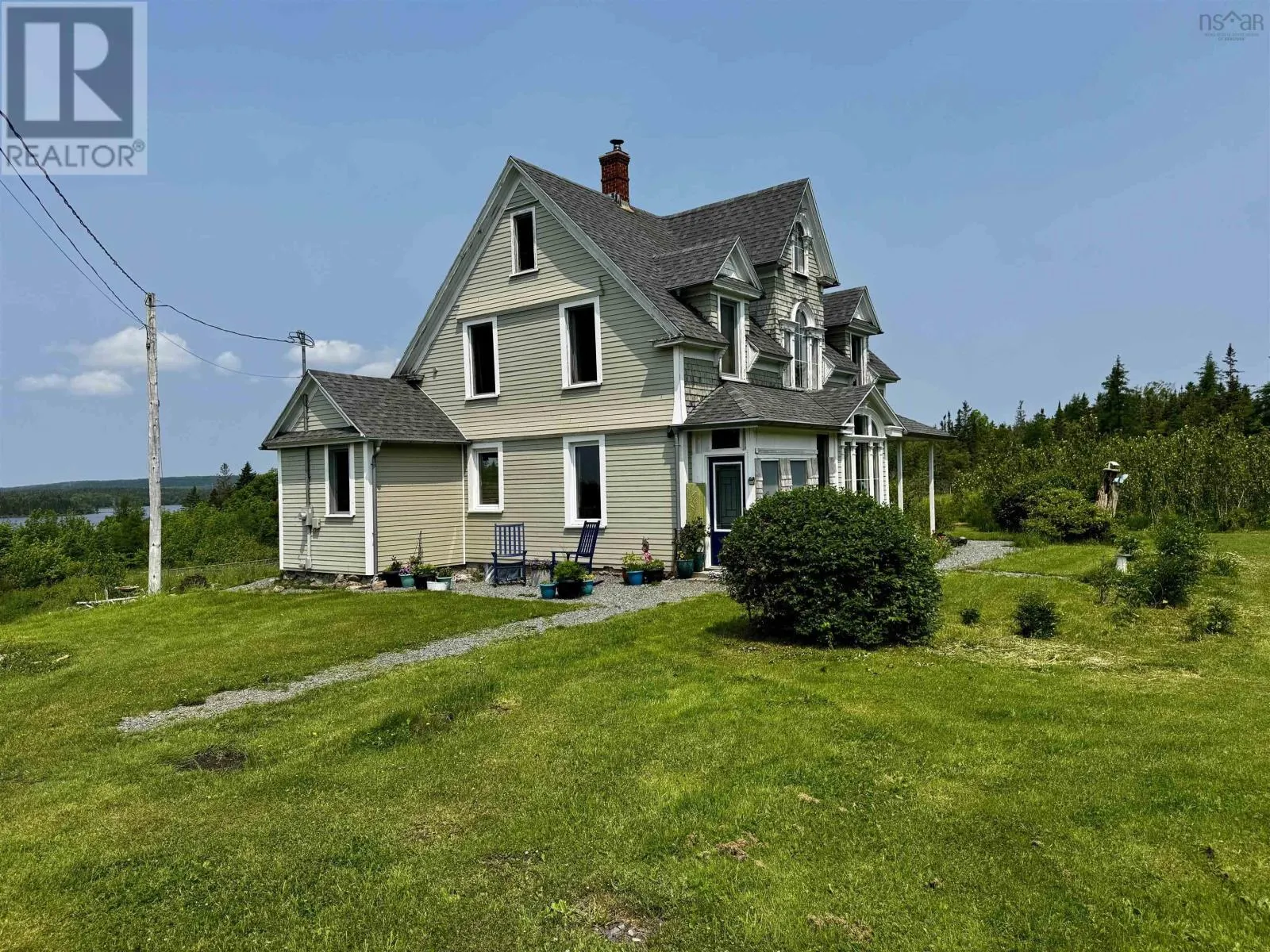 3463 Loch Lomond Rd.