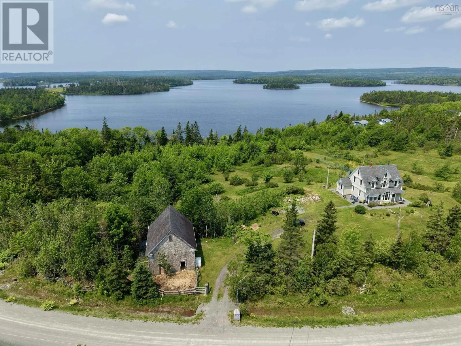 3463 Loch Lomond Rd.