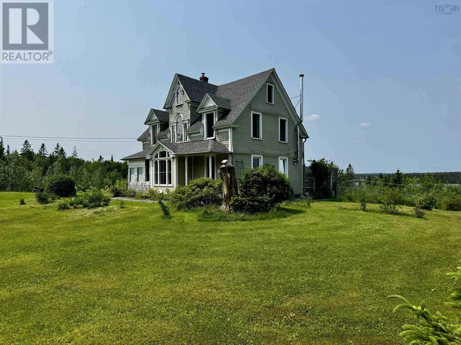 3463 Loch Lomond Rd.