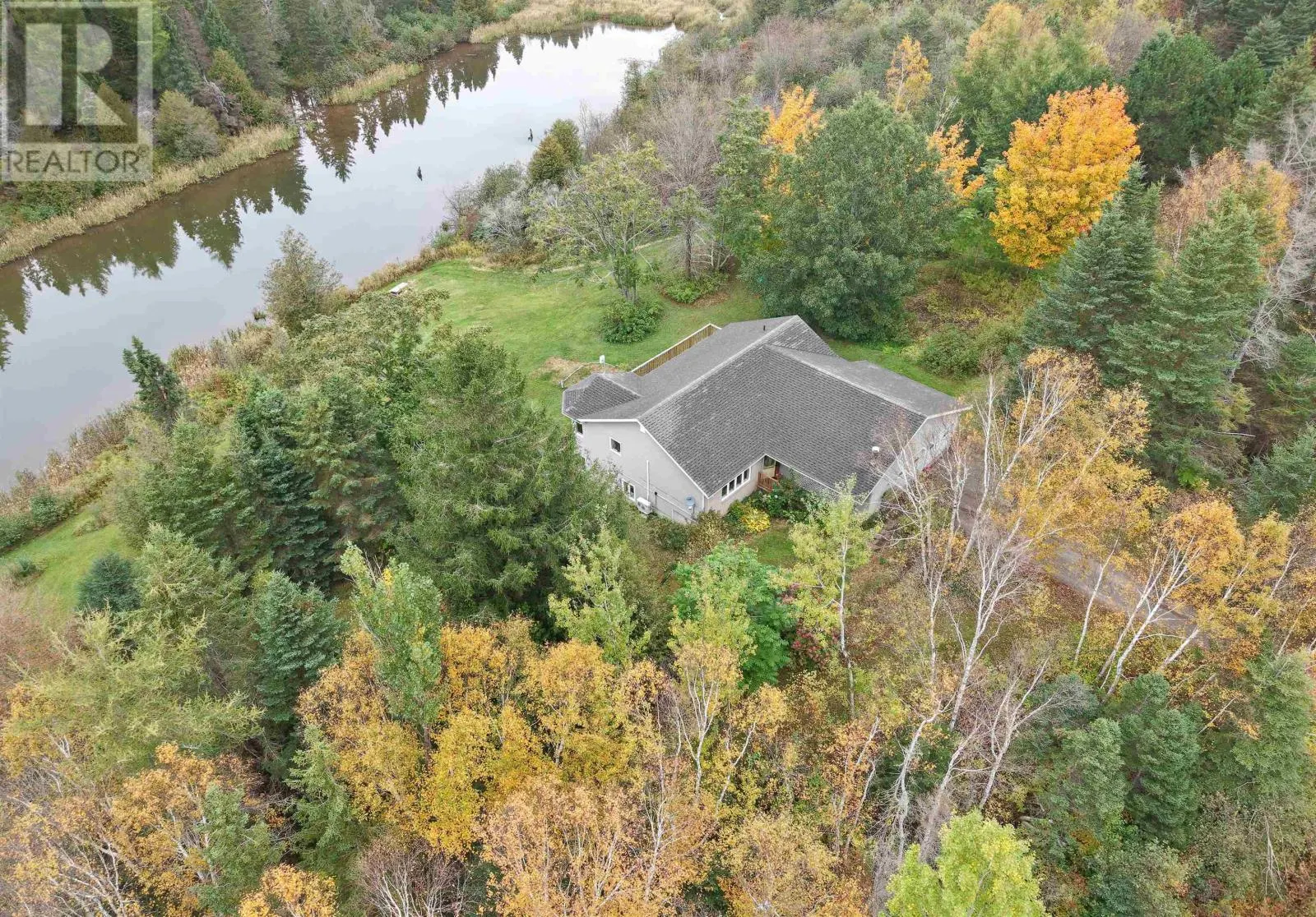 33 MacPhail Park Road