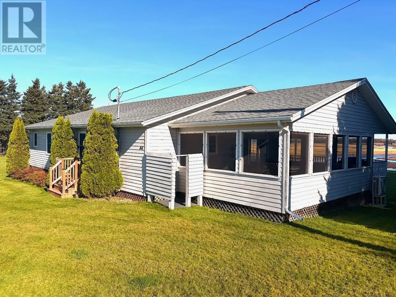 84 DELIAS Lane