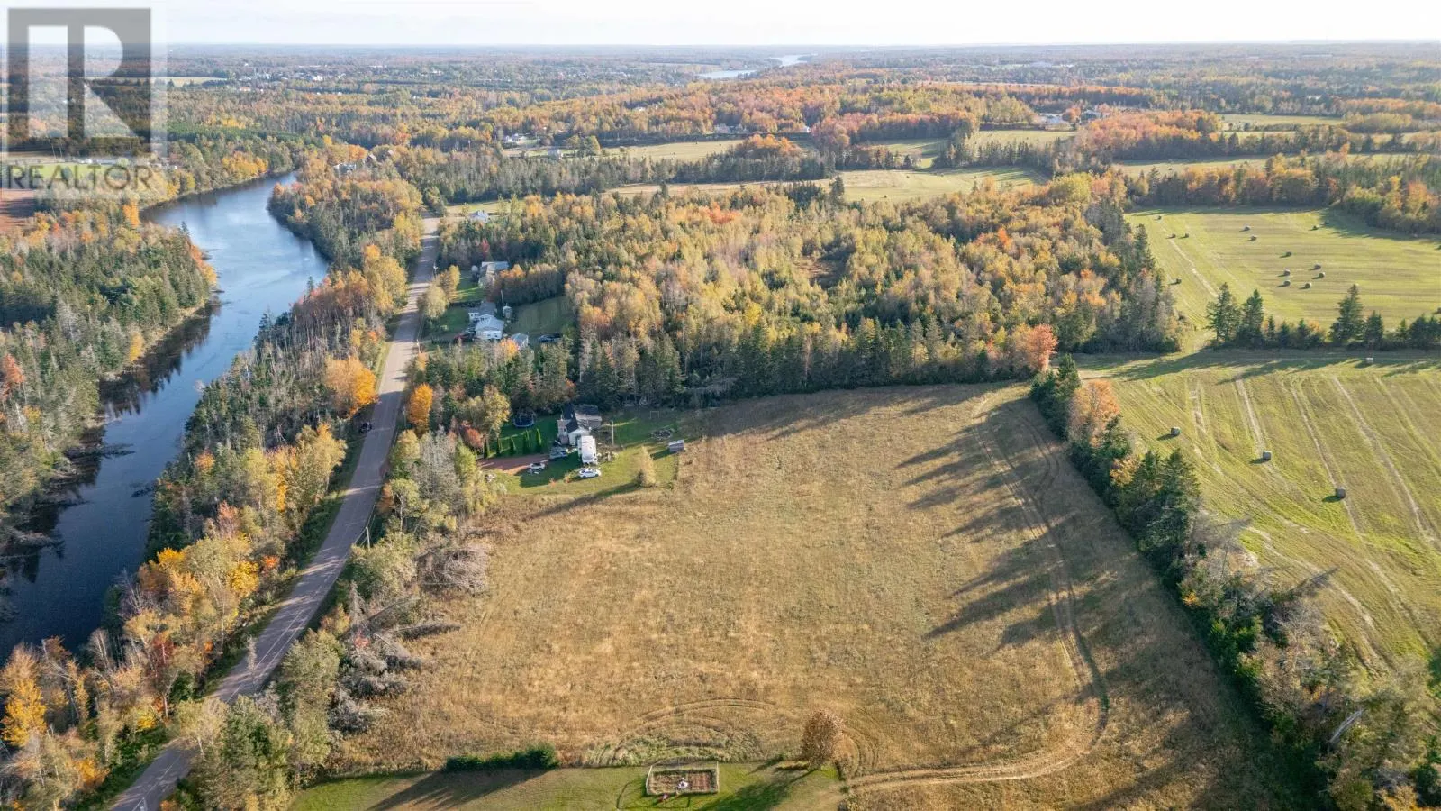 Acreage South Montague