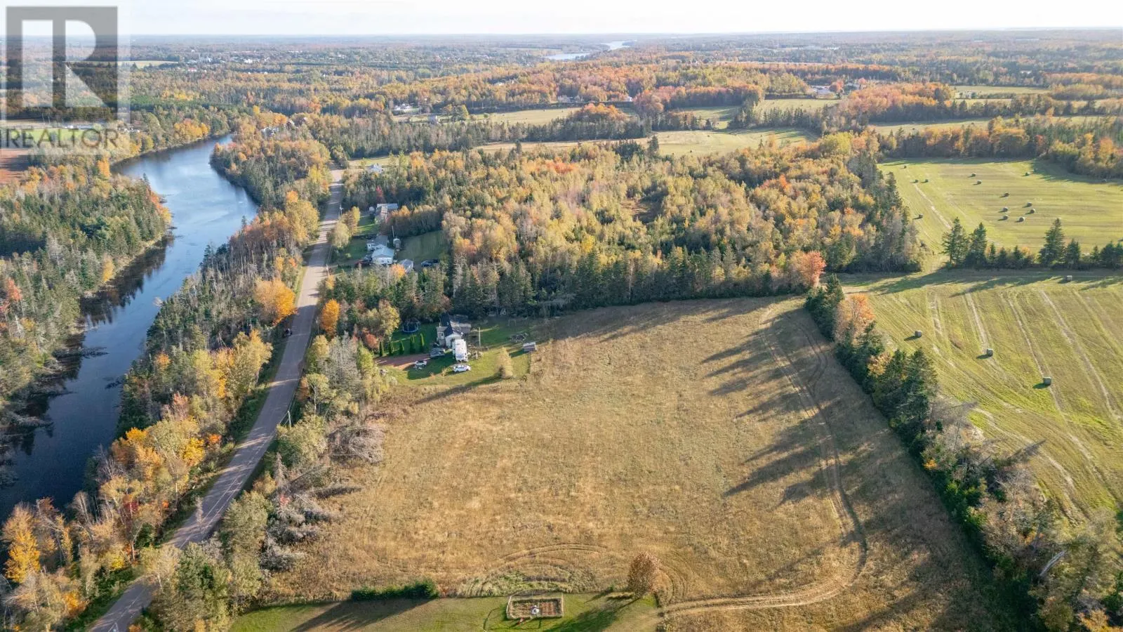Acreage South Montague