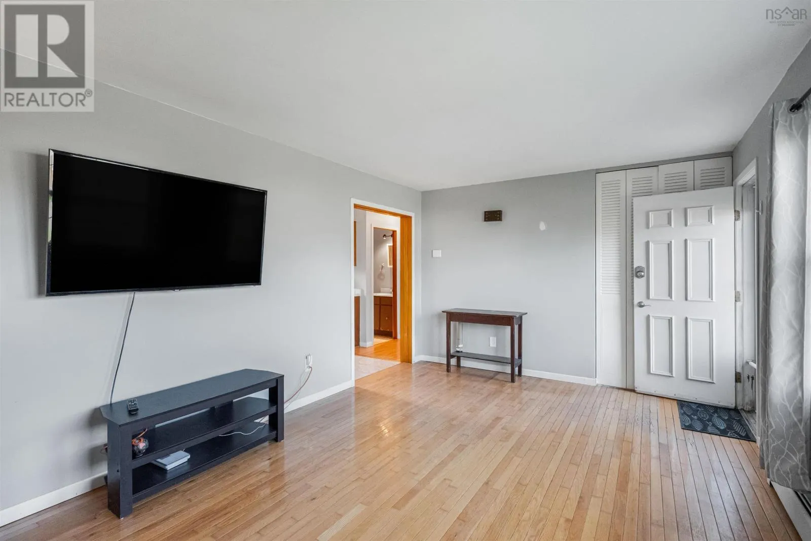18 Laben Drive