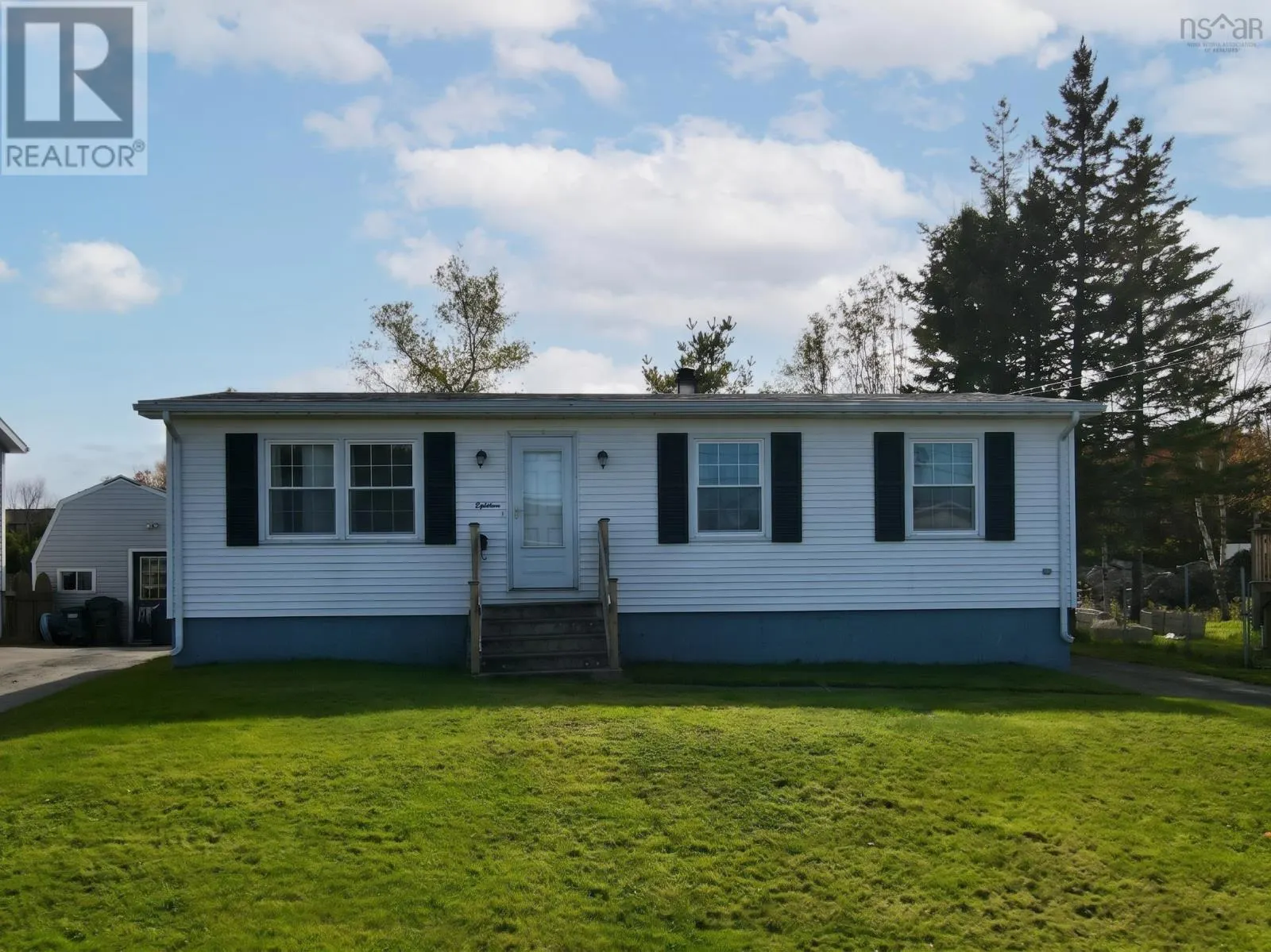 18 Laben Drive
