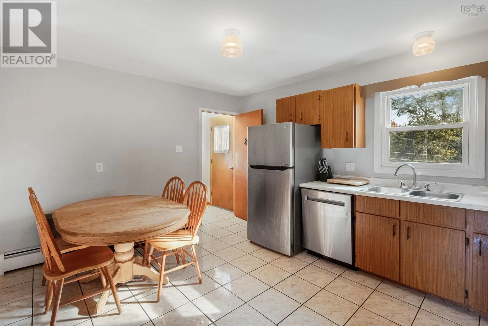 18 Laben Drive