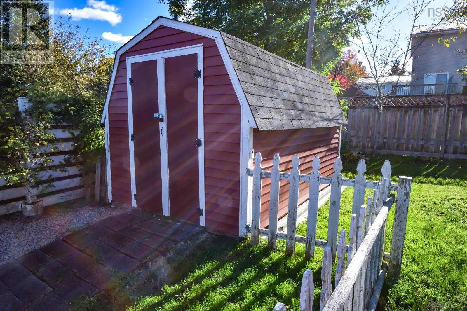 73 Forest Hill Road
