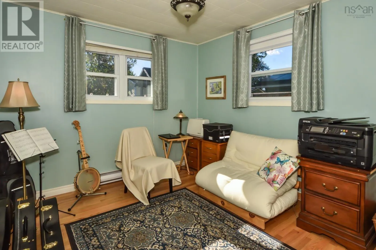73 Forest Hill Road