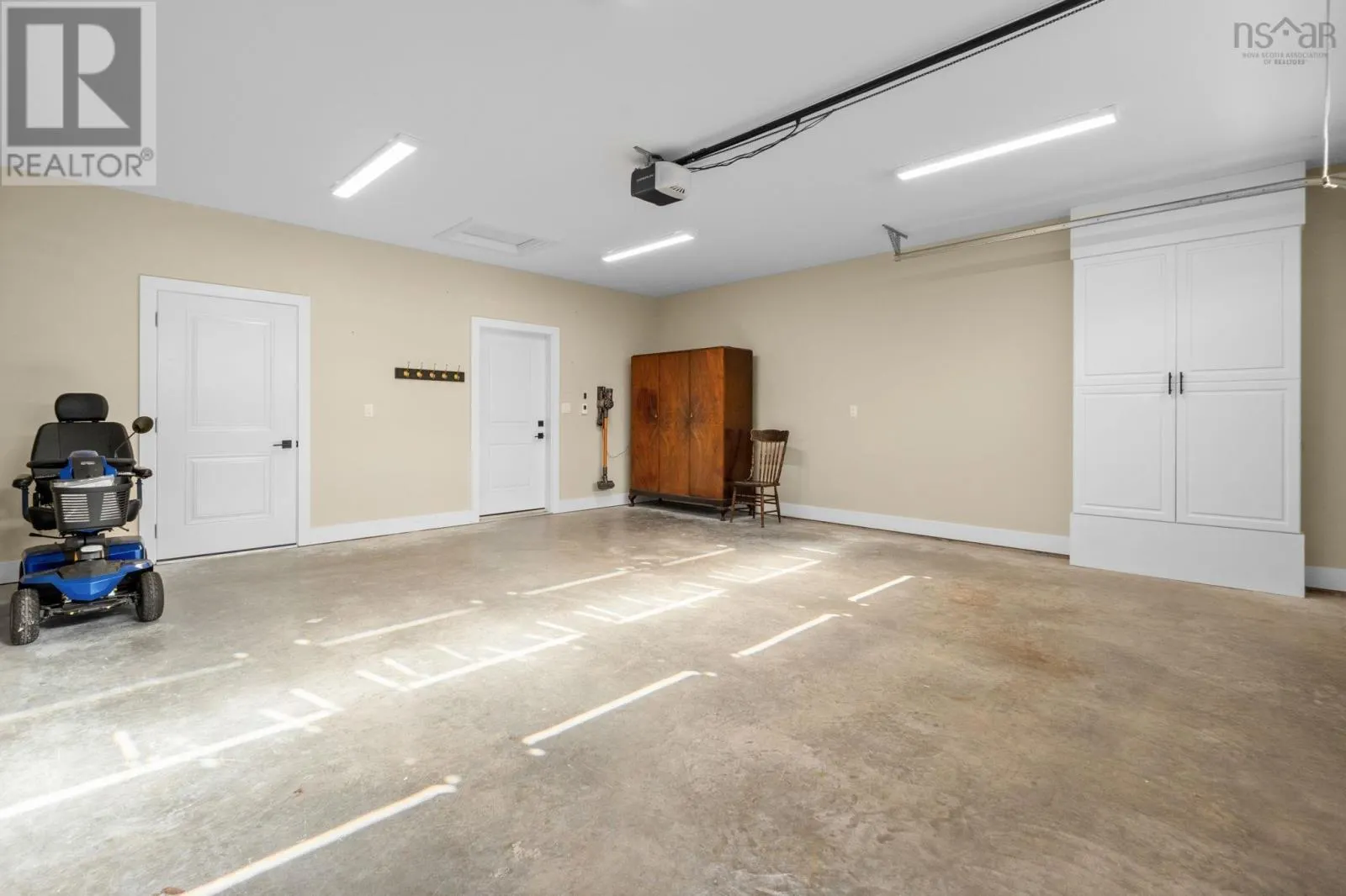 11 Honeycrisp Drive