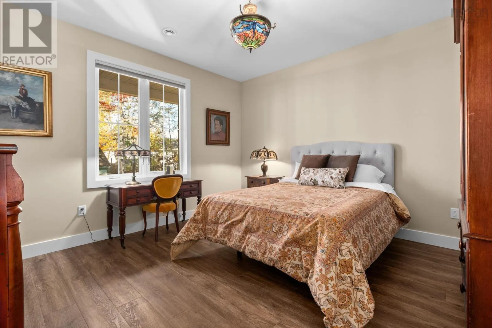 11 Honeycrisp Drive