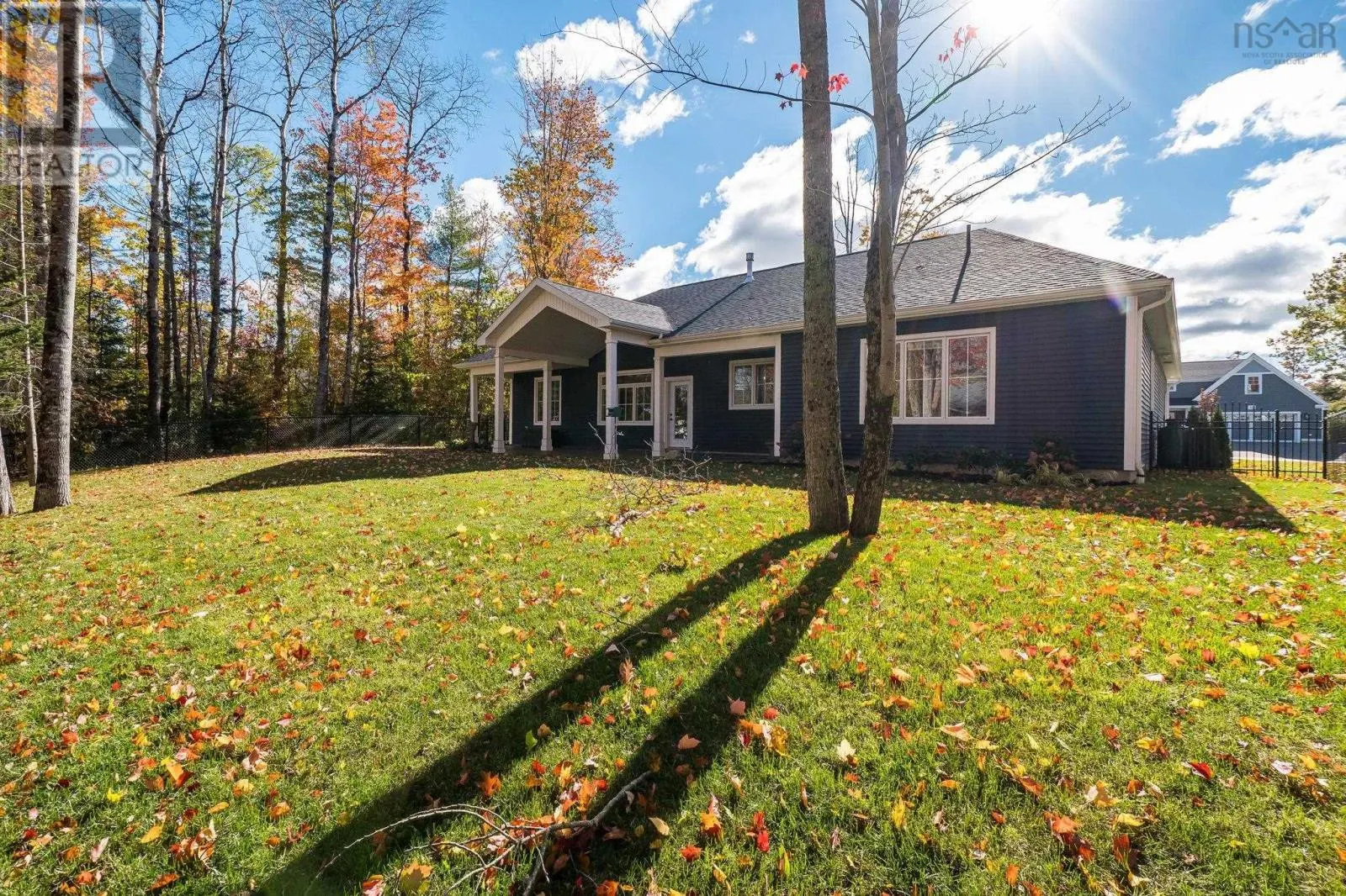 11 Honeycrisp Drive