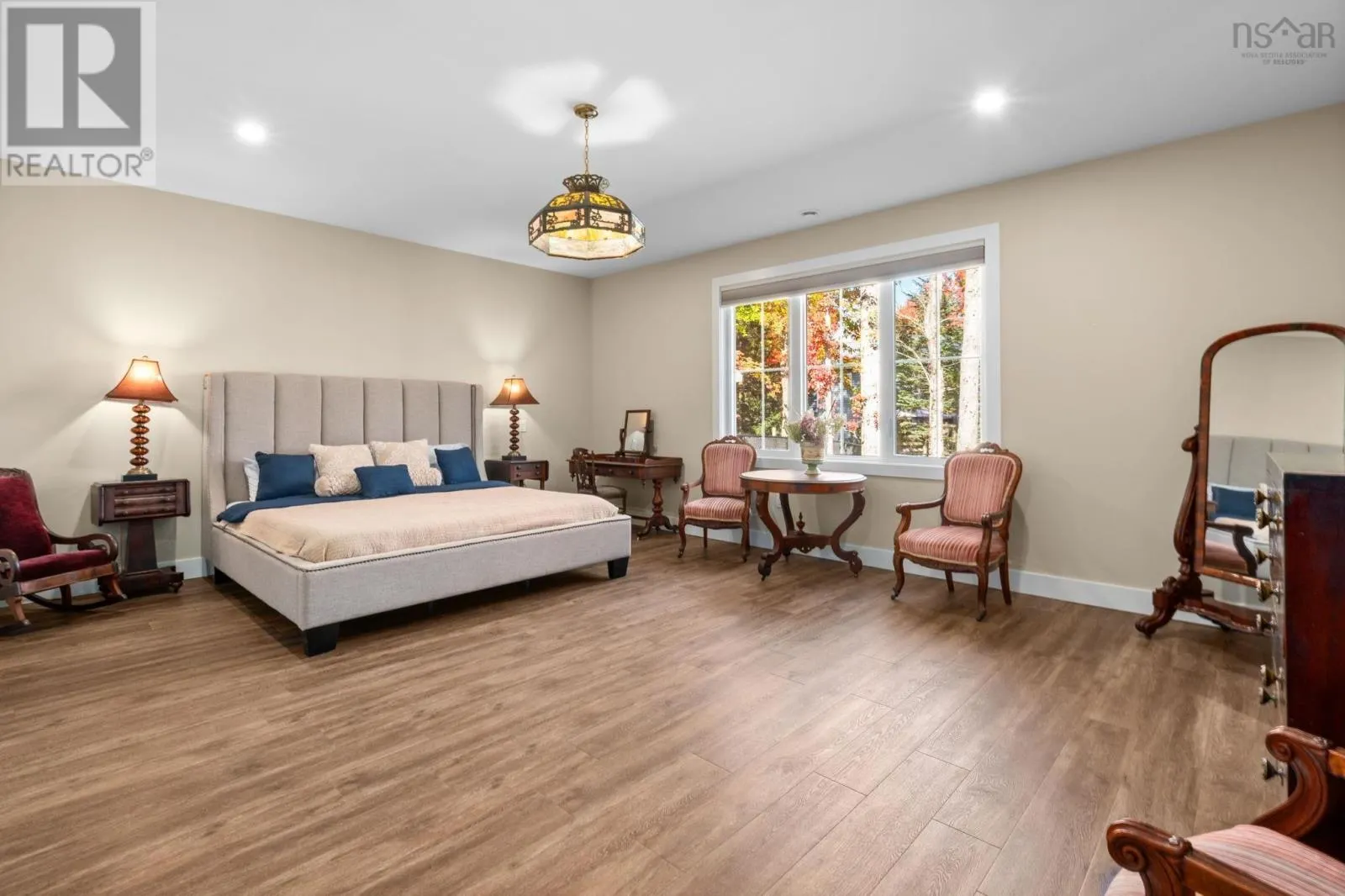 11 Honeycrisp Drive