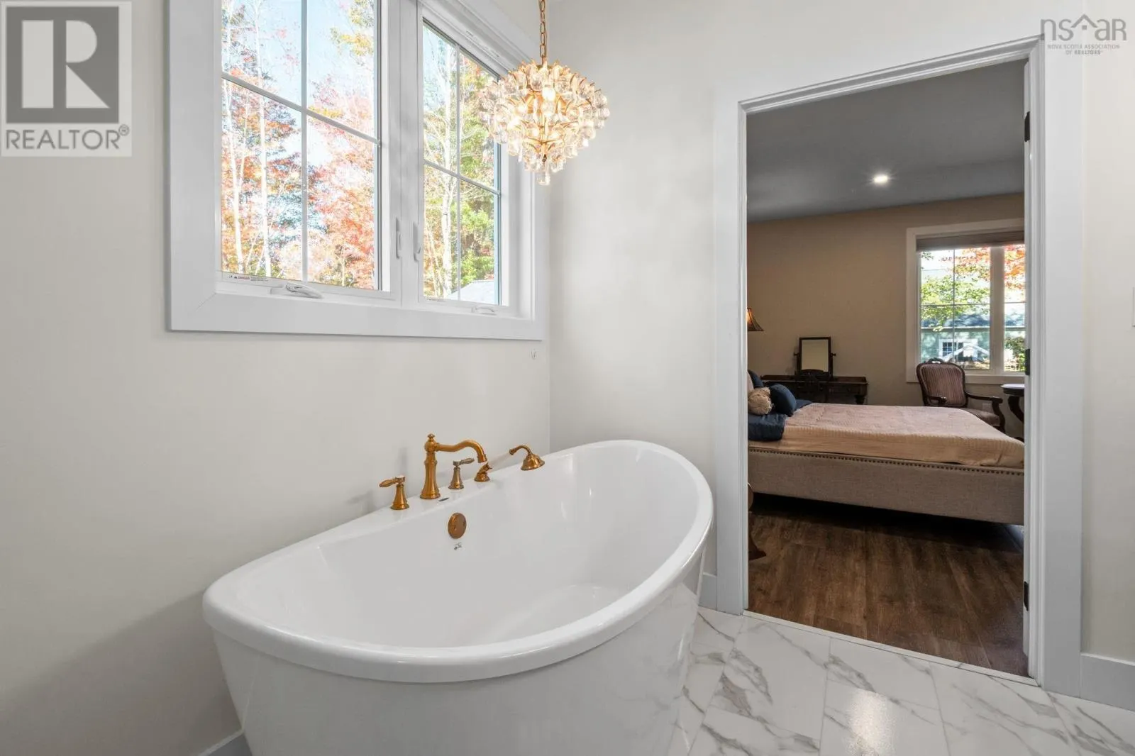 11 Honeycrisp Drive