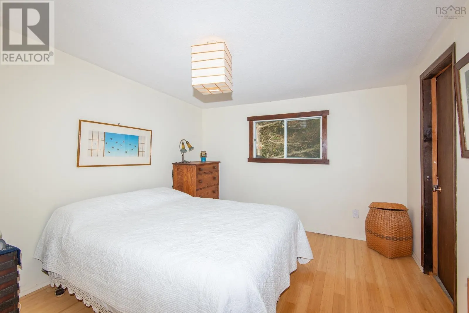 7215 Highway 101