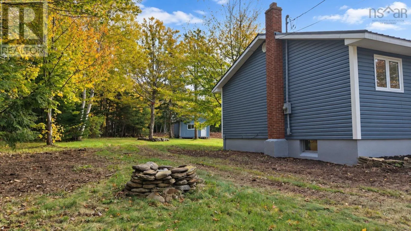 1175 Old Route 5