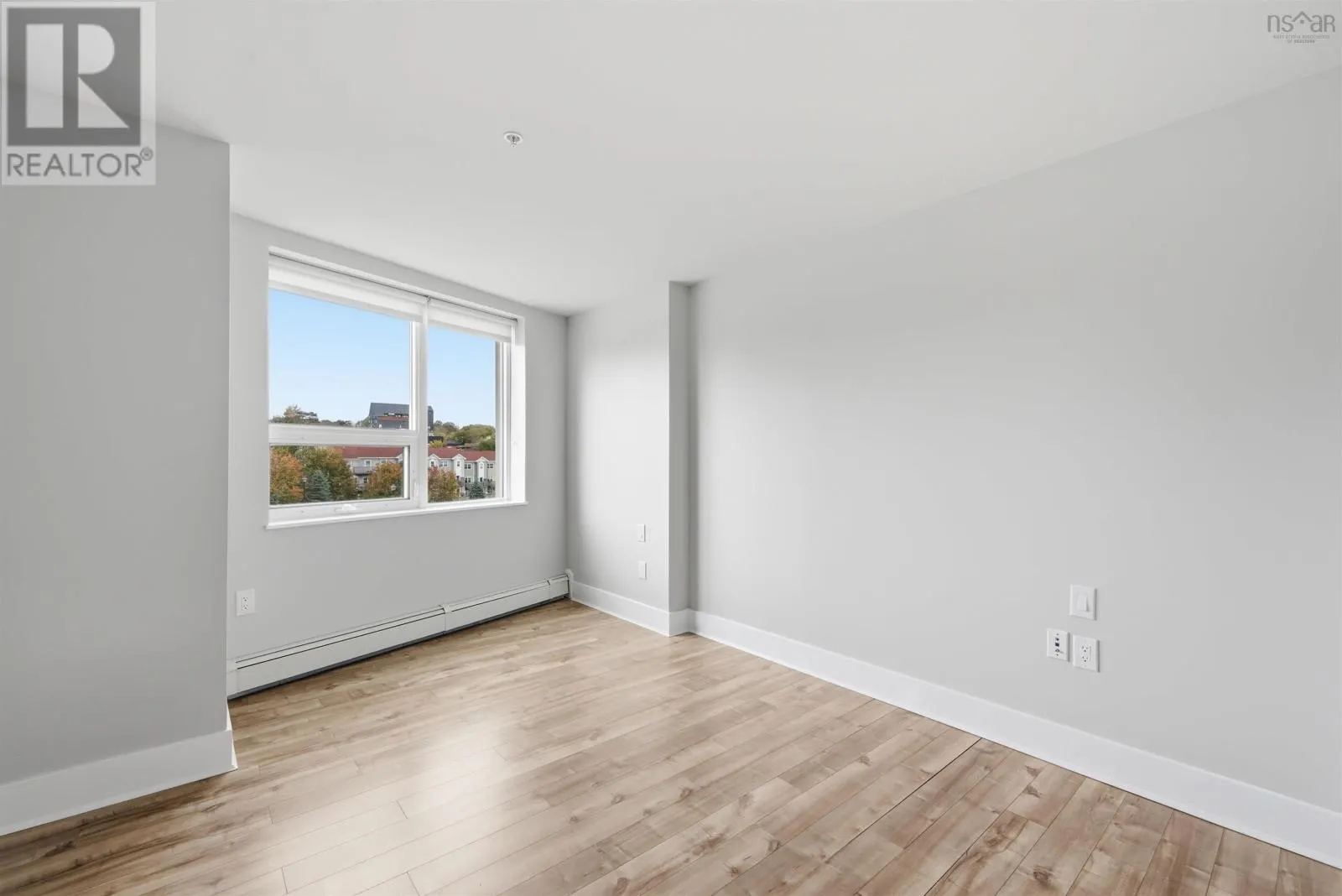 306 15 Kings Wharf Place
