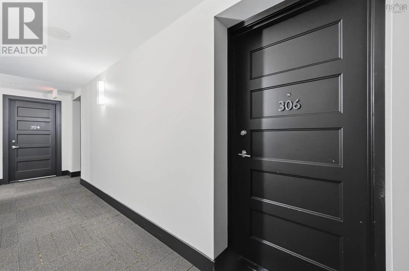 306 15 Kings Wharf Place