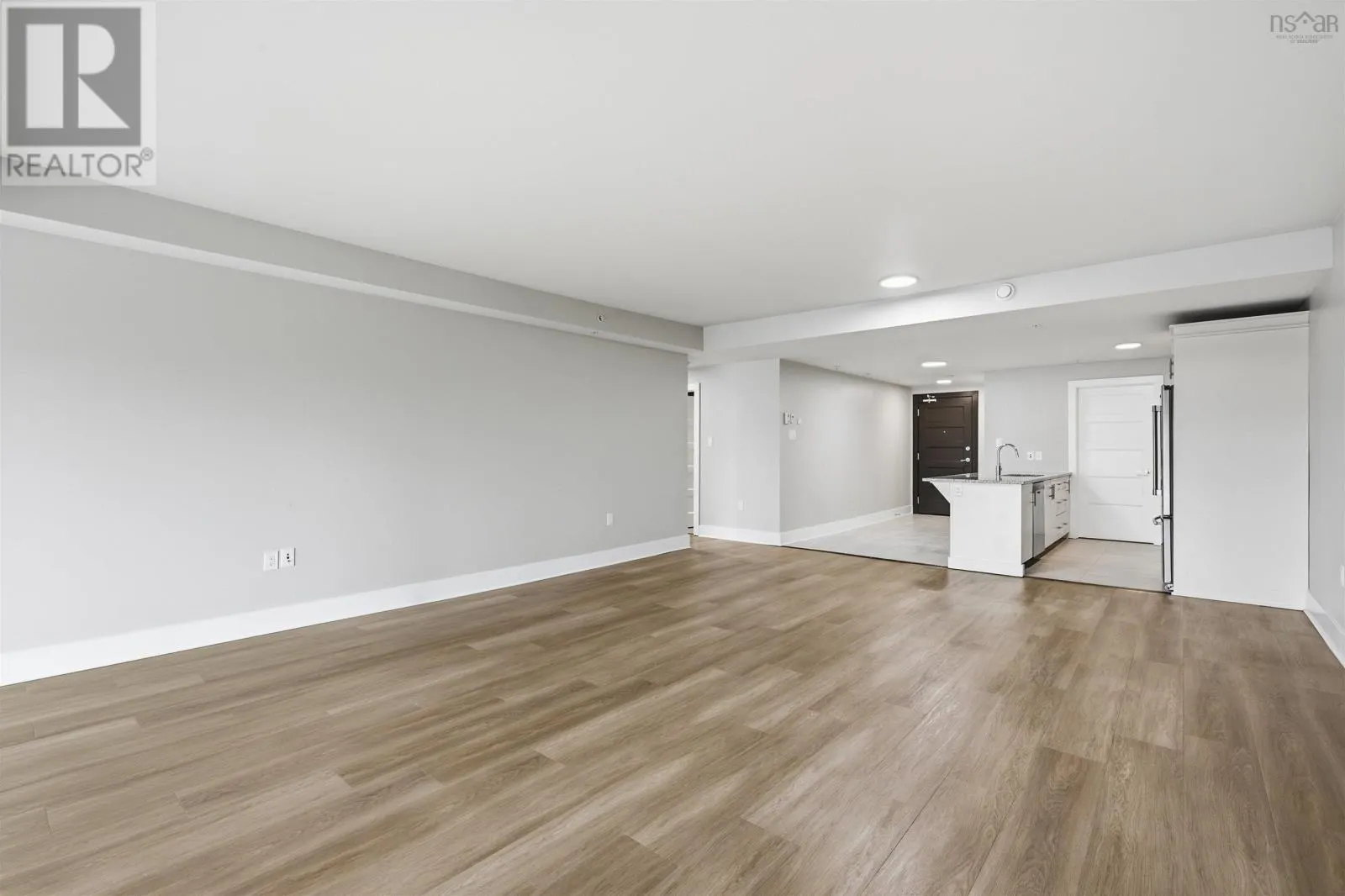 306 15 Kings Wharf Place