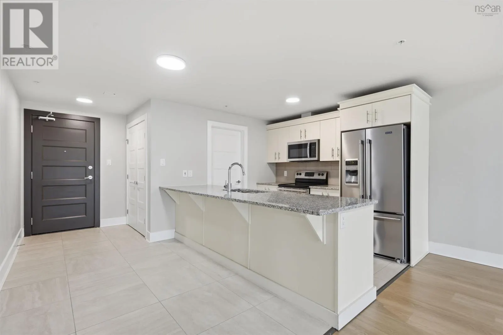 306 15 Kings Wharf Place