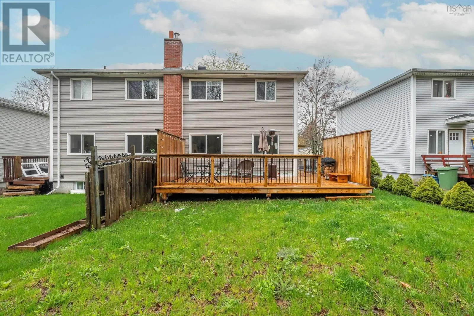 212 Roleika Drive