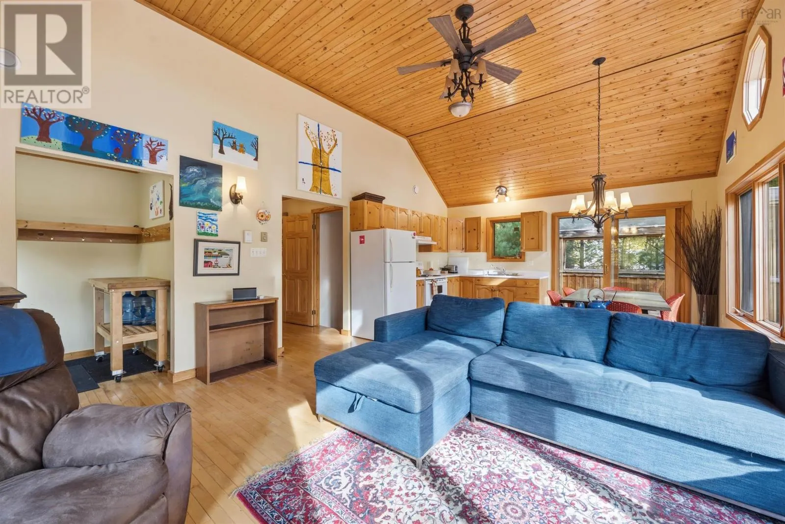 142 Canyon Point Road