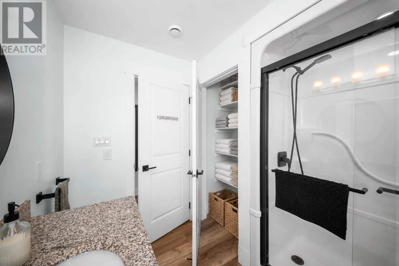 879 Ellerslie Road
