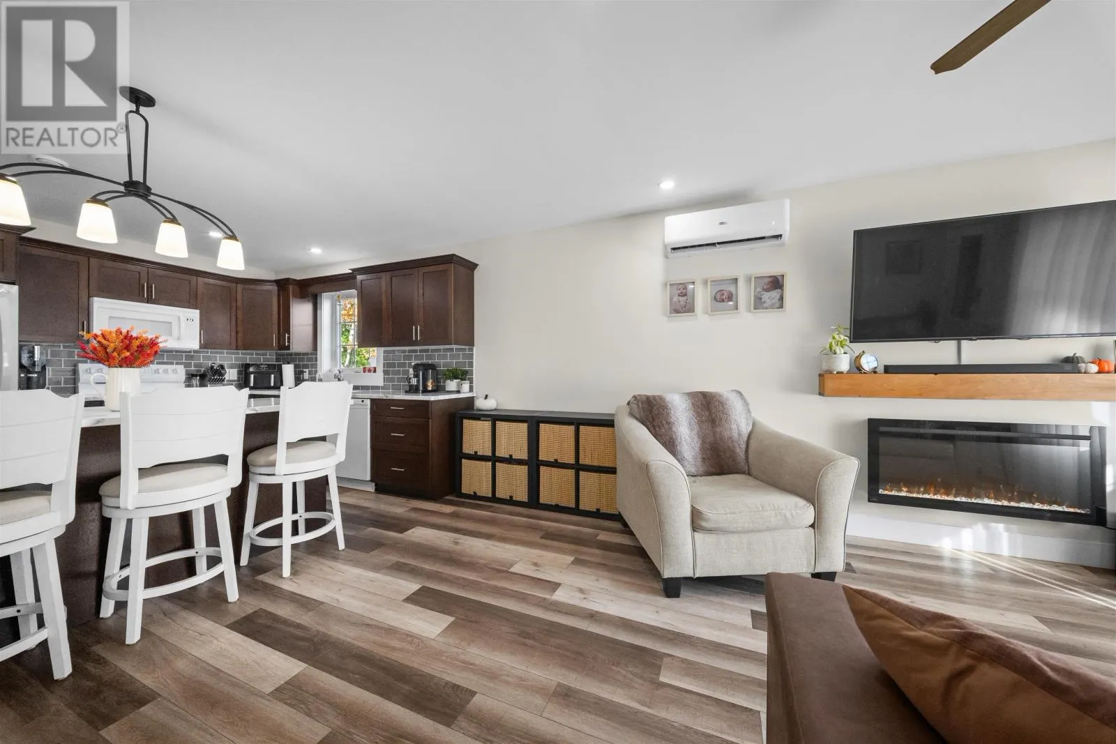 879 Ellerslie Road