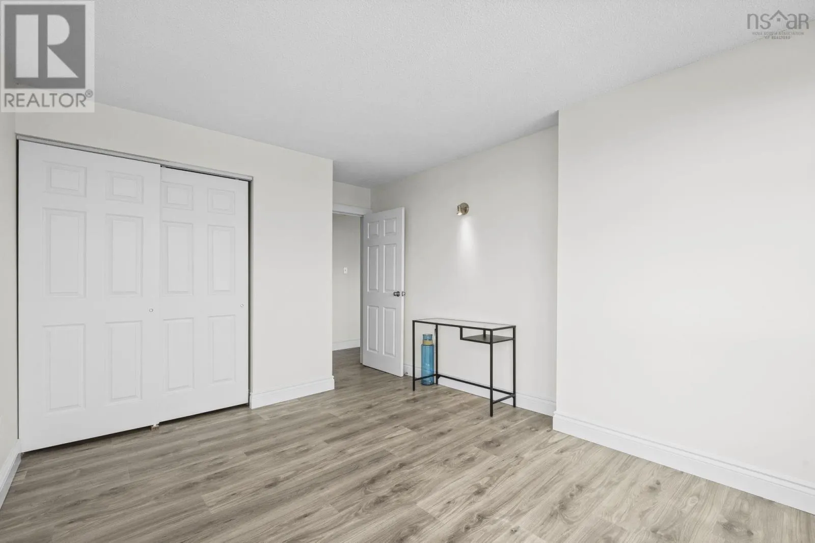 1003 6369 Coburg Road