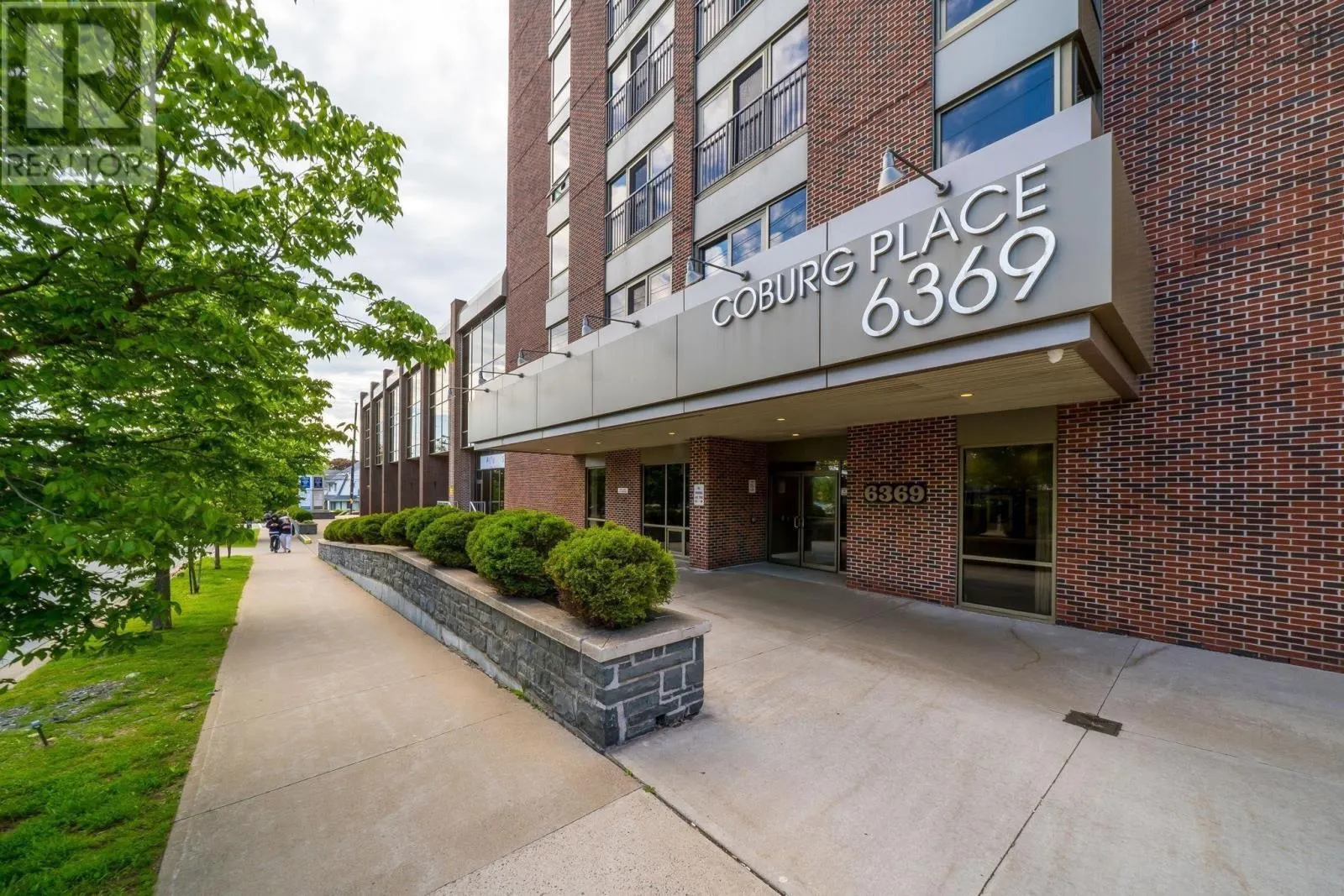 1003 6369 Coburg Road