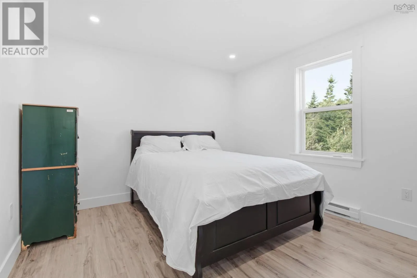 42 Bretton Woods Road