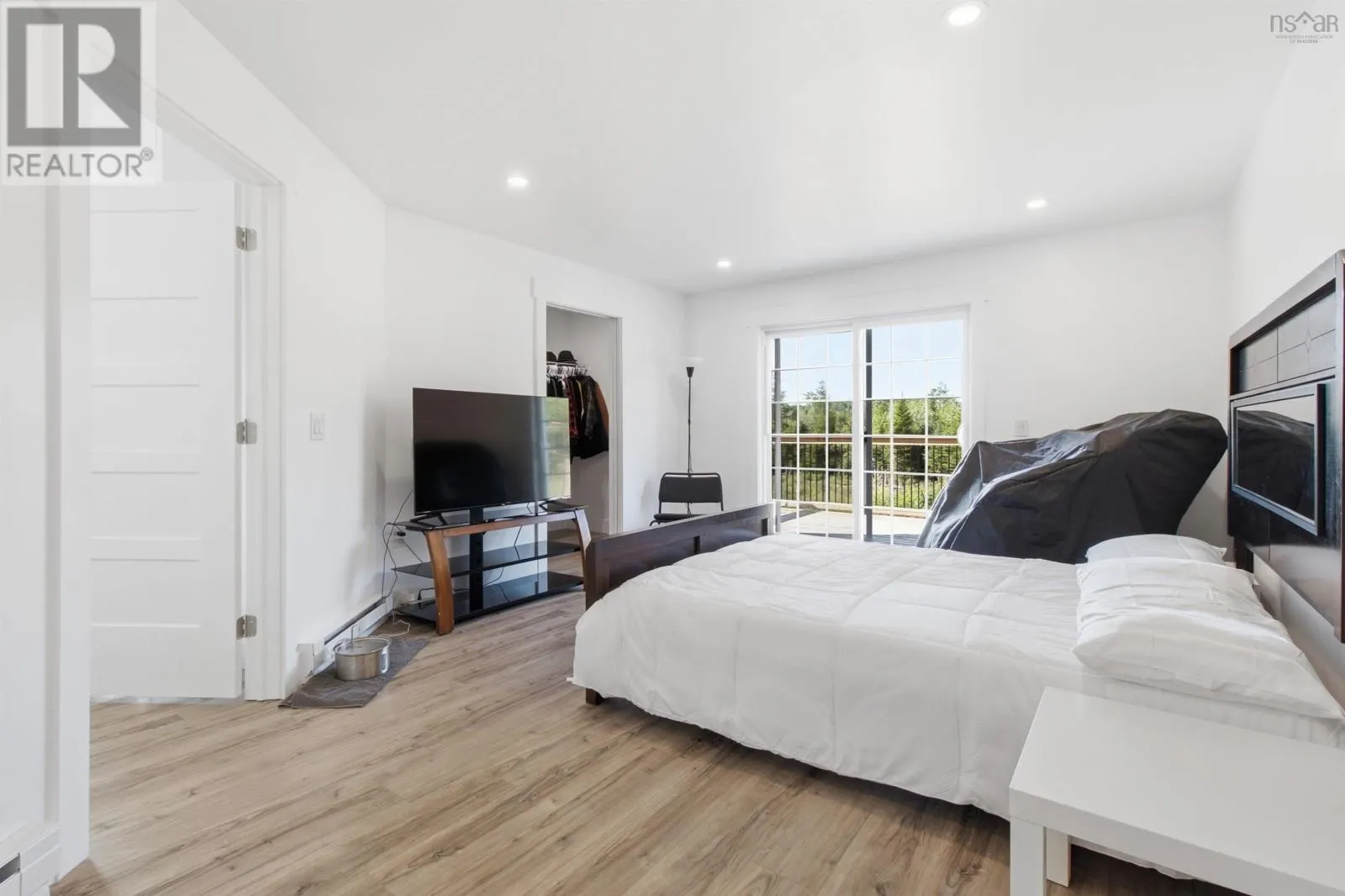 42 Bretton Woods Road