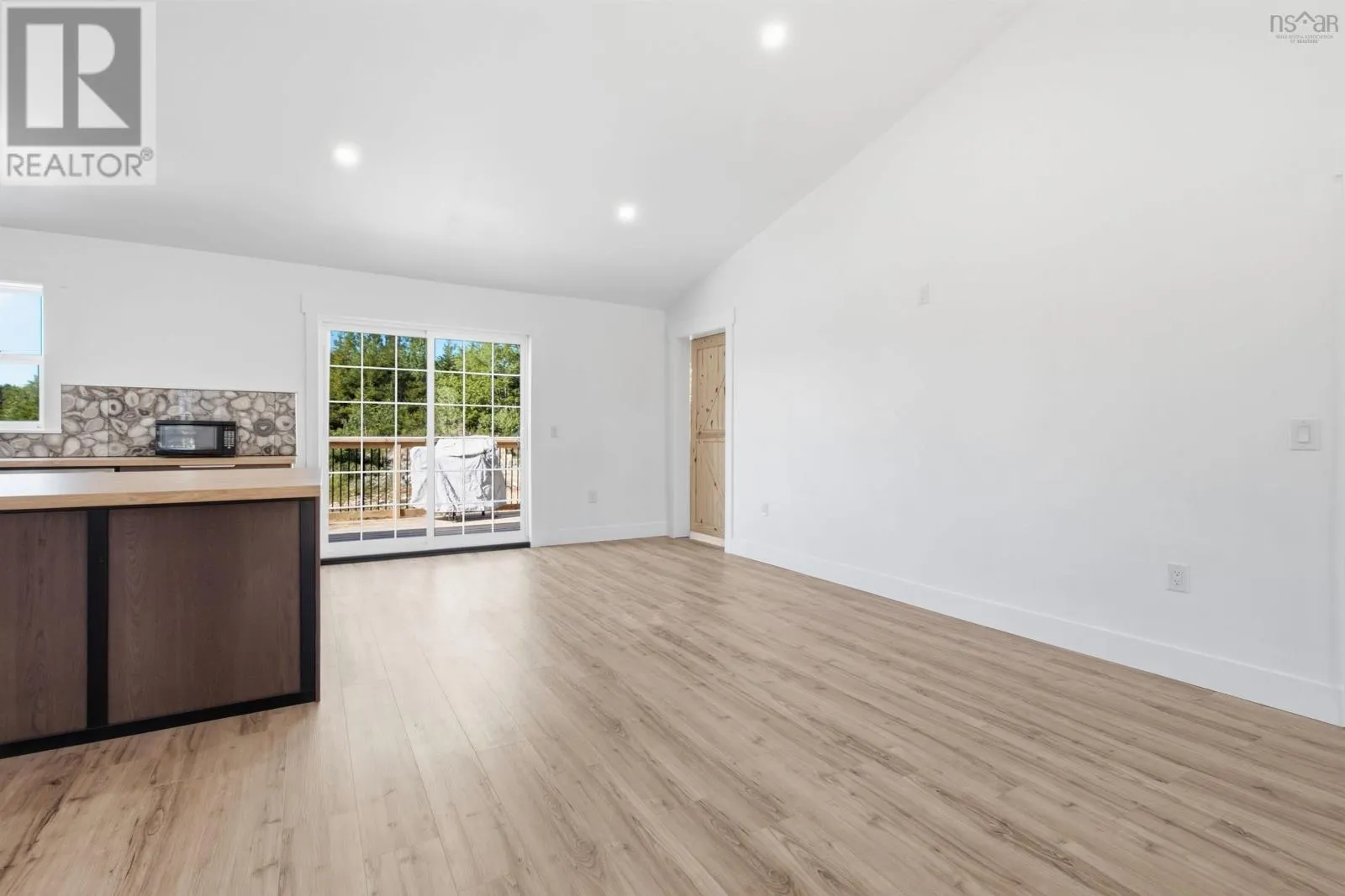 42 Bretton Woods Road