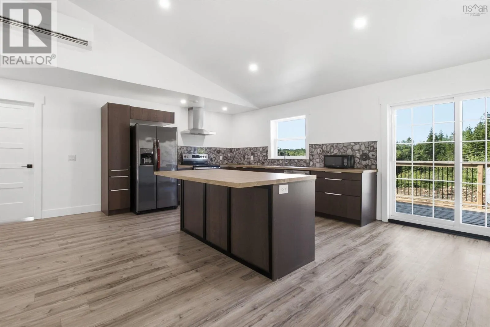 42 Bretton Woods Road