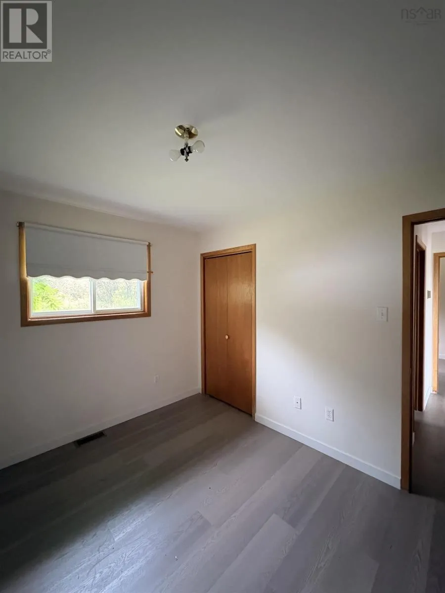 8013 Highway 209