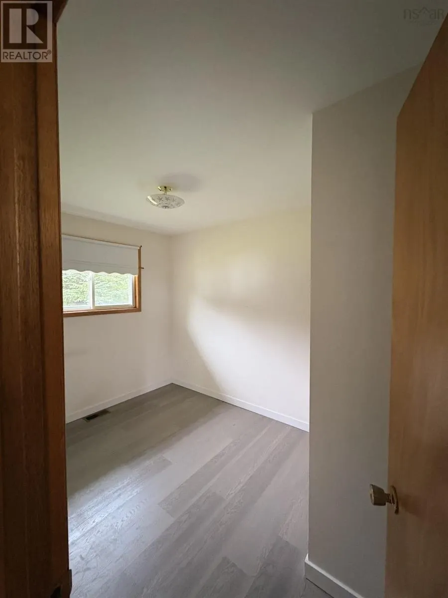 8013 Highway 209