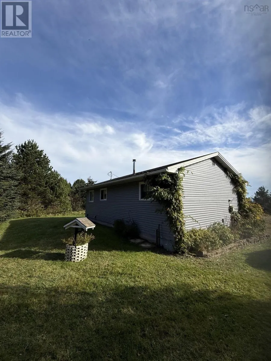 8013 Highway 209