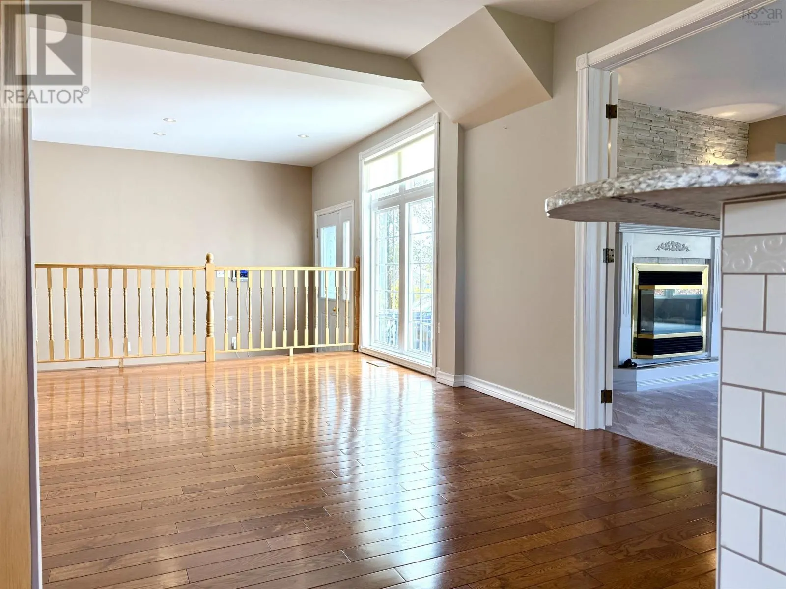 84/86 Elm Street