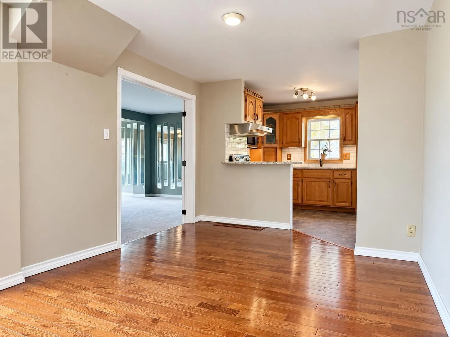 84/86 Elm Street