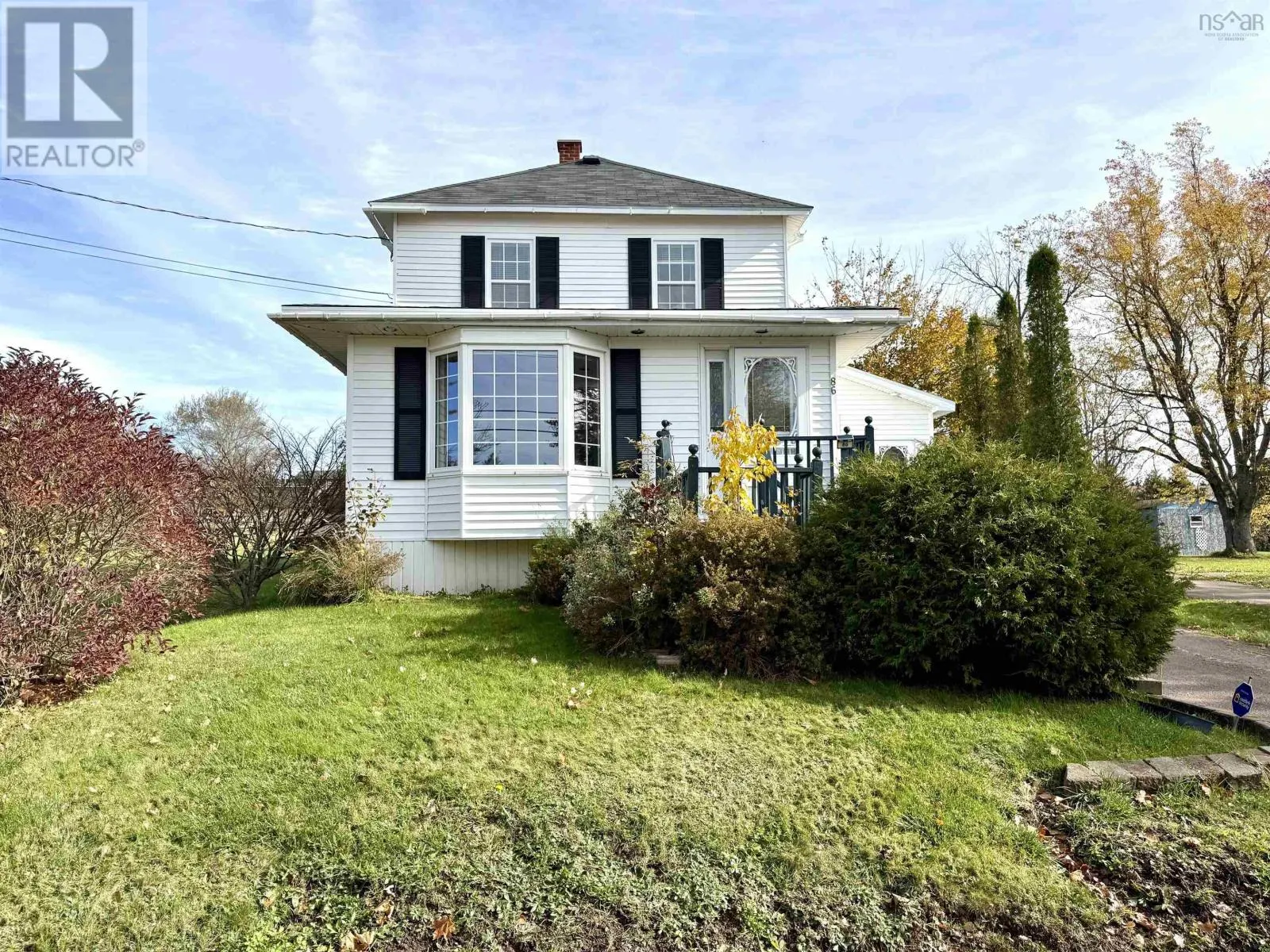 84/86 Elm Street