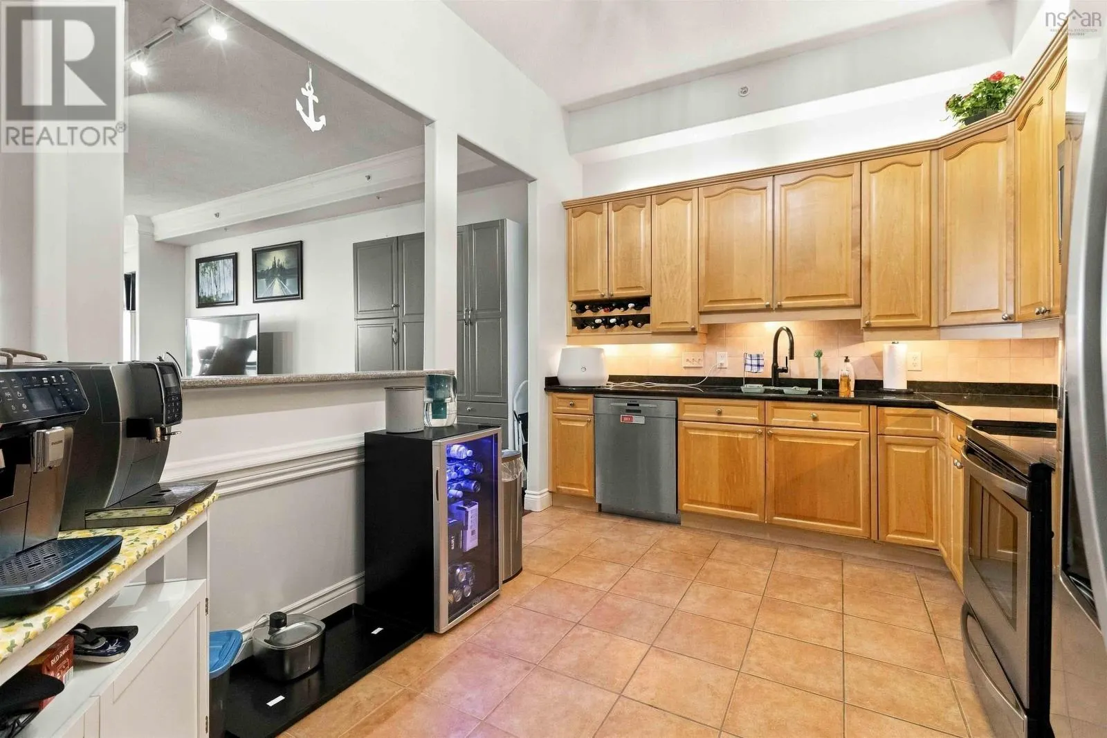 Unit 410 79 Bedros Lane