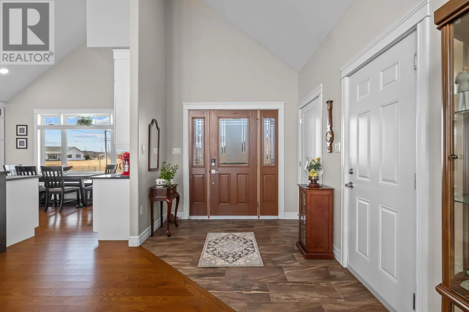 77 Highland View Drive