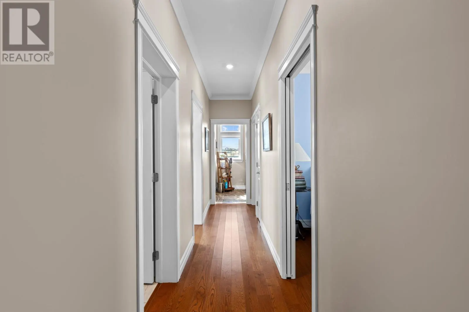 77 Highland View Drive
